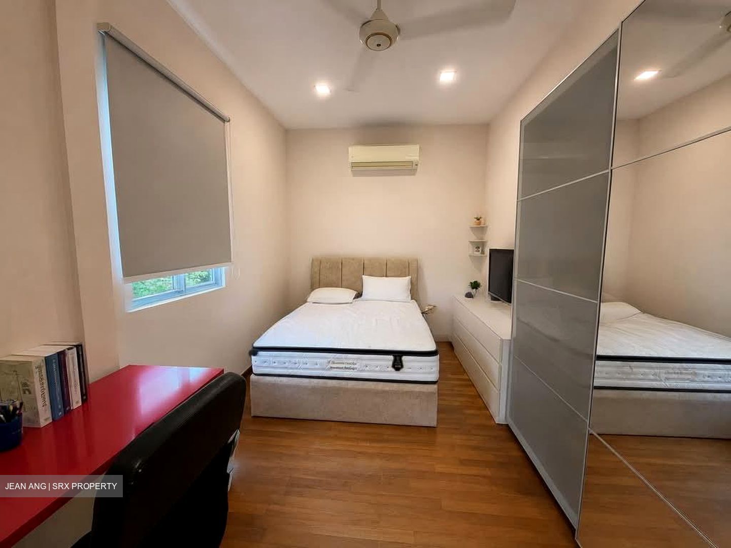 Sembawang Hills Estate (D20), Terrace #579766061